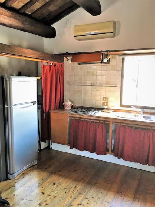 Romantic Studio In The Historical Heart Of Padova Exterior photo